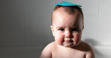 Arrivo di un neonato: come arredare il bagno a prova di bagnetto?